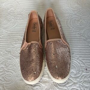 KEDS Women’s reverse sequin triple decker slip on sneaker PINK 8